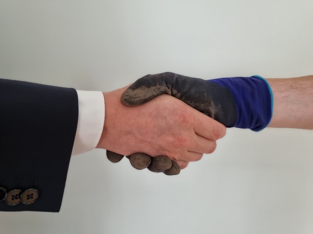 Independence and reliability as professional consultants