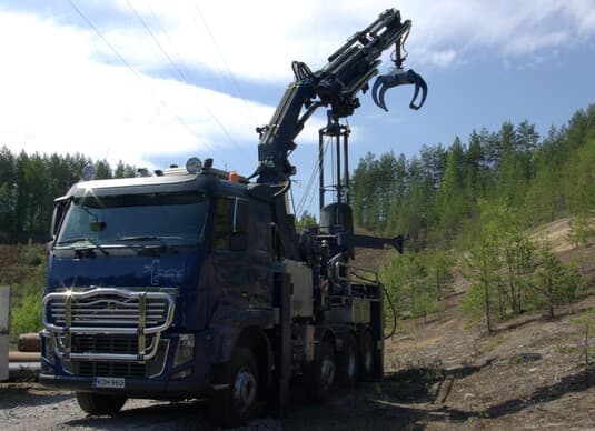 Screen tube well construction